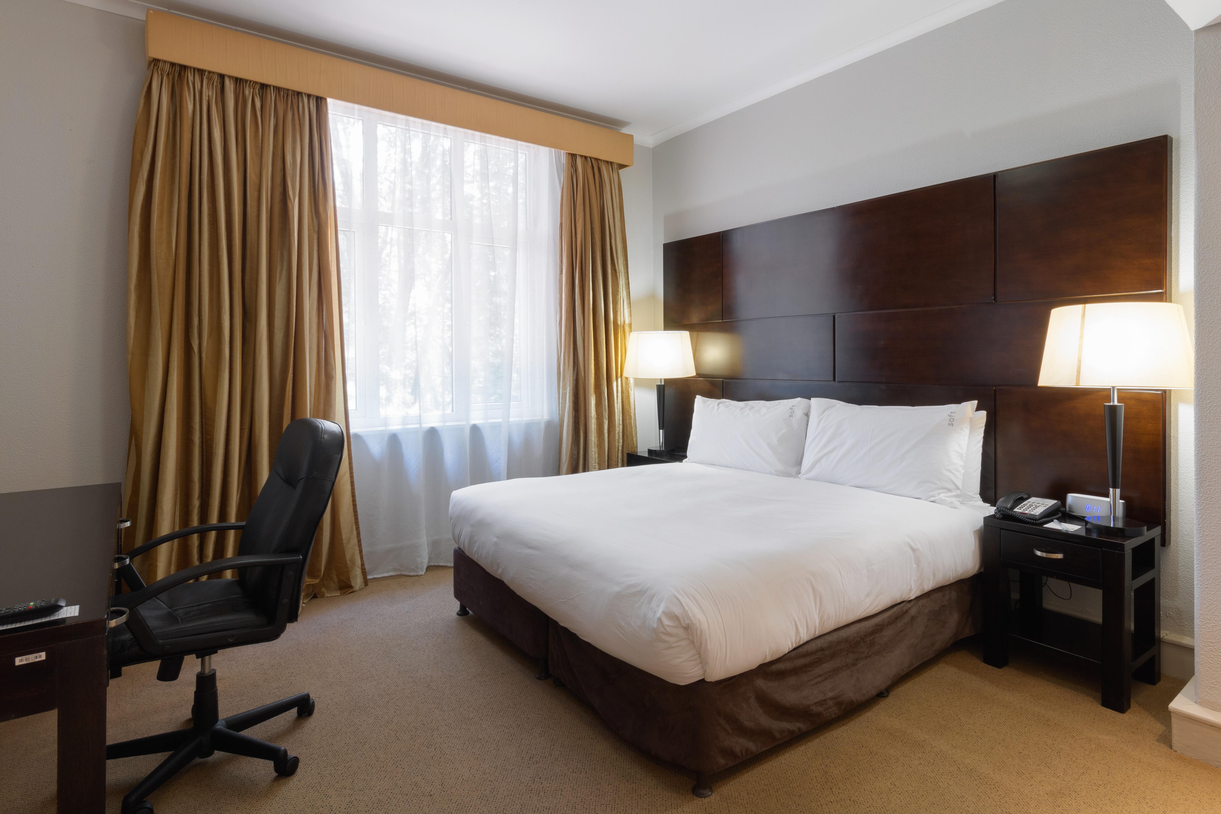 Holiday Inn - Johannesburg Sunnyside Park, An Ihg Hotel Ngoại thất bức ảnh